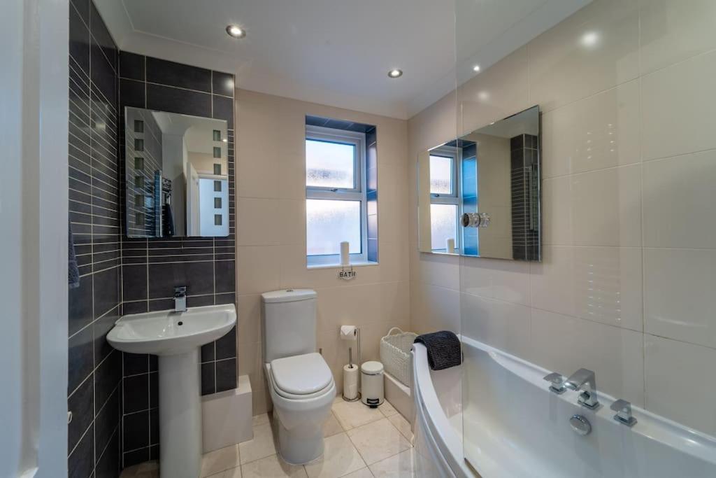A Beautiful And Stylish 2 Bed Flat Close To Beach Bournemouth Eksteriør bilde