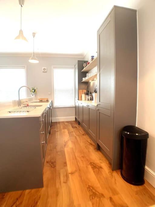A Beautiful And Stylish 2 Bed Flat Close To Beach Bournemouth Eksteriør bilde